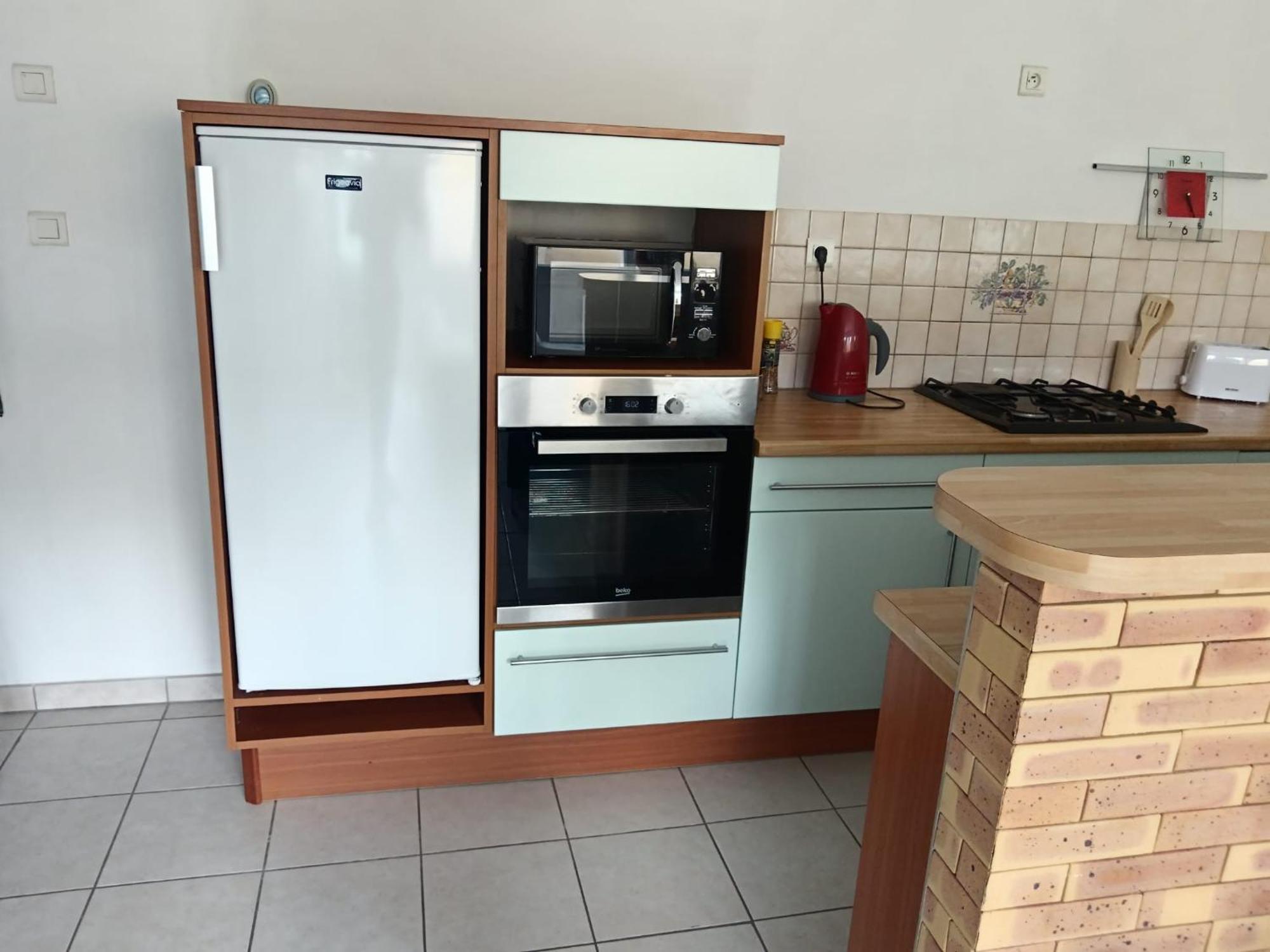 Le Coin Cozy Apartment การ์เอ-ปลูแกร์ ภายนอก รูปภาพ